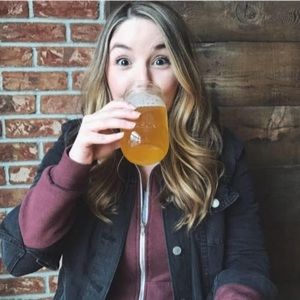 Meet your Posher, Emilie